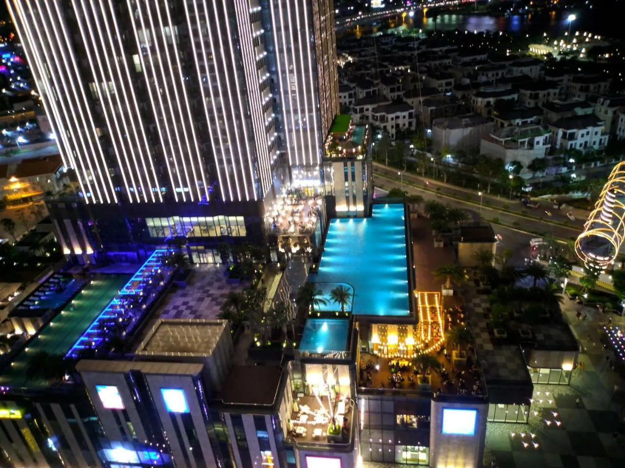 Luxury Vinhomes Central Park Humi Homes Apartment Ho Chi Minh City